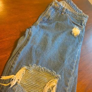 Boyfriend Jeans with diamond patches